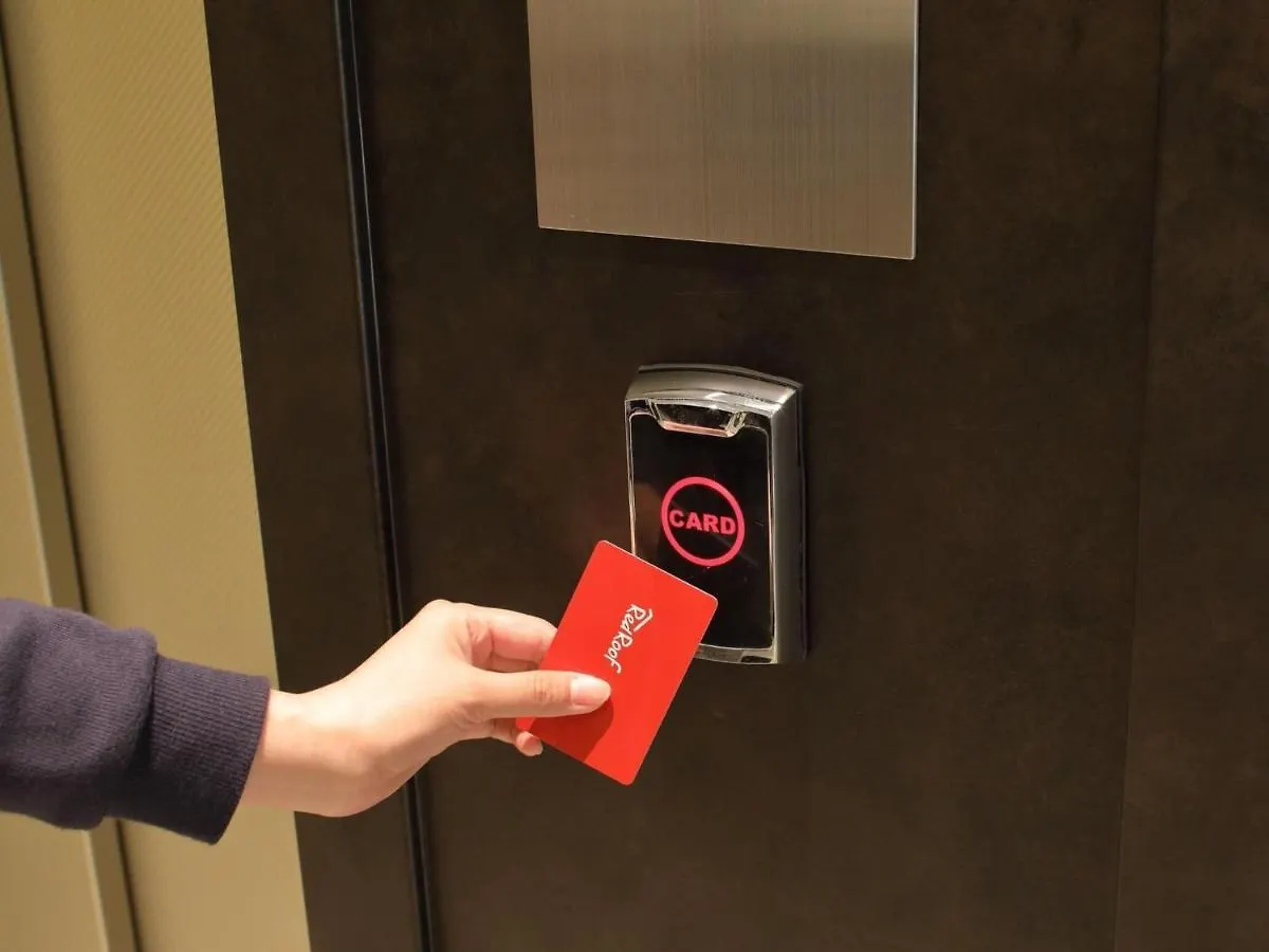 Red Roof Inn & Suites Osaka Namba Nipponbashi - Vacation Stay 81965V Hotel